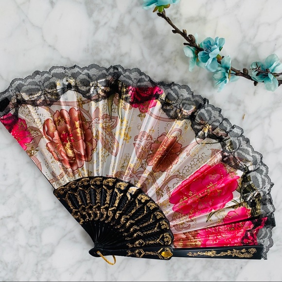 Accessories - Geisha Fashion Fans